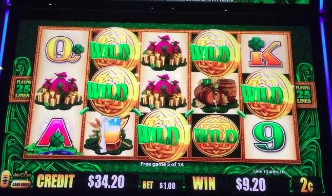 How I Turned $10 into $1,000 Playing Online Slots!